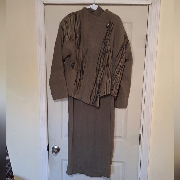 Kiss of the Wolf Fringe Dress - Picture 3 of 10